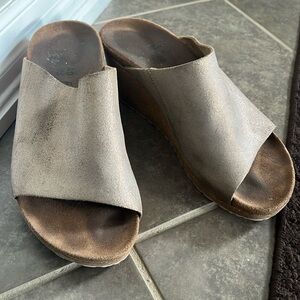 Birkenstocks Papillio sz 40 rose gold wedge